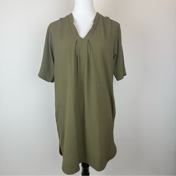 Bobeau Olive Green Tunic Top Sz S Short Sleeve Stretch Blouse - Picture 1 of 10